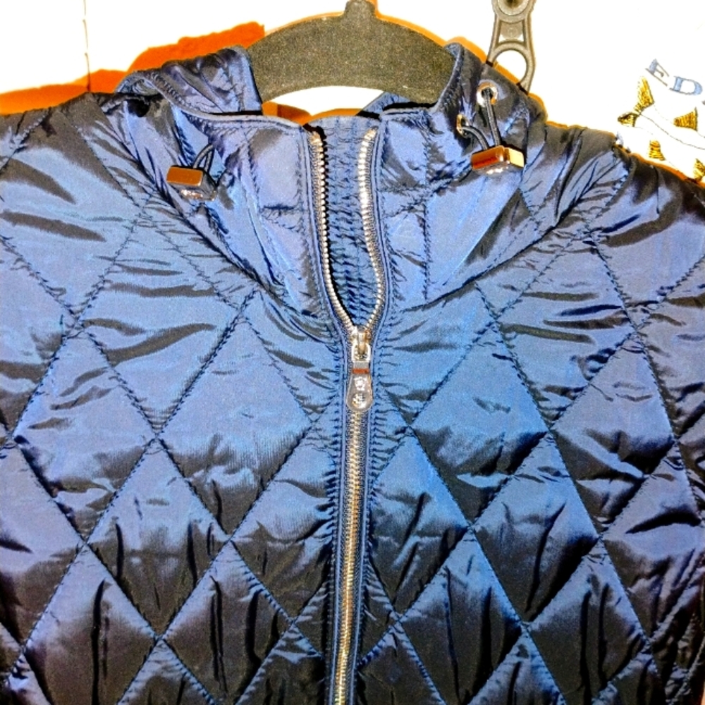 MASSIMO DUTTI PUFFER VEST